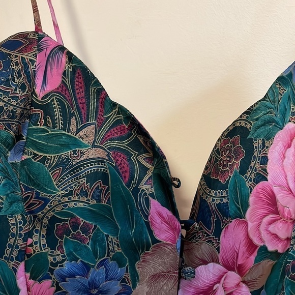 VTG 90s Victorias Secret Babydoll Nightie Gold Med Satin Mini Scallop Y2K VS - Picture 7 of 12